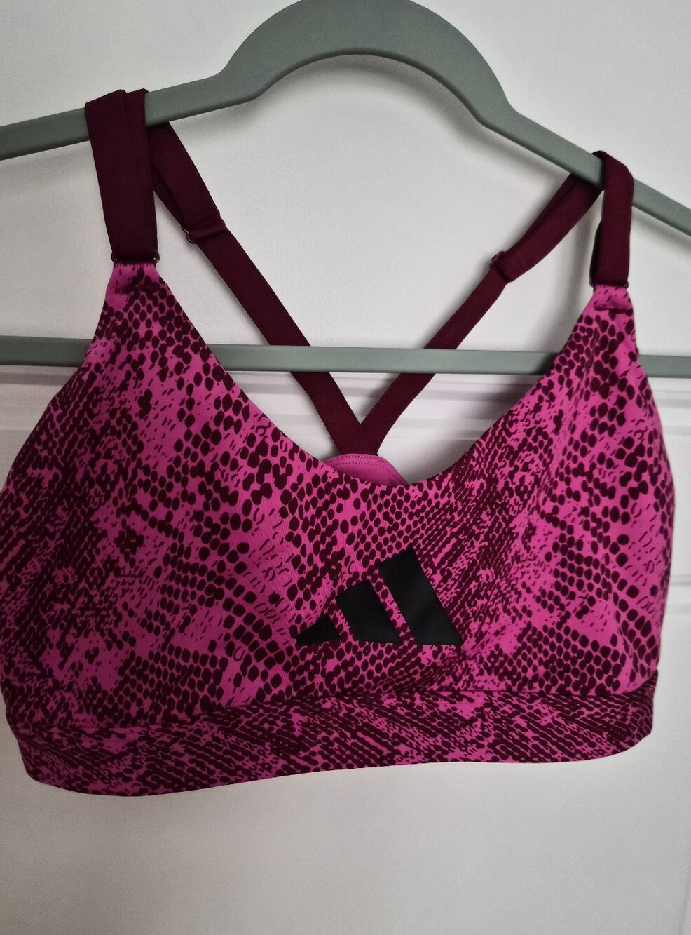 Adidas Women's Hot Pink Reptile Animal Print Sports Bra Size M